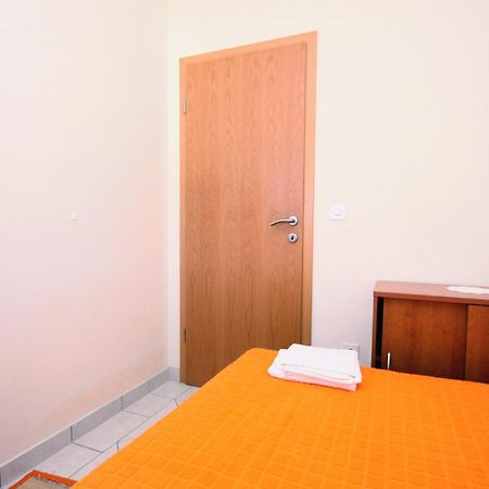 Apartments By The Sea Vinisce, Trogir - 5229 Chambre photo